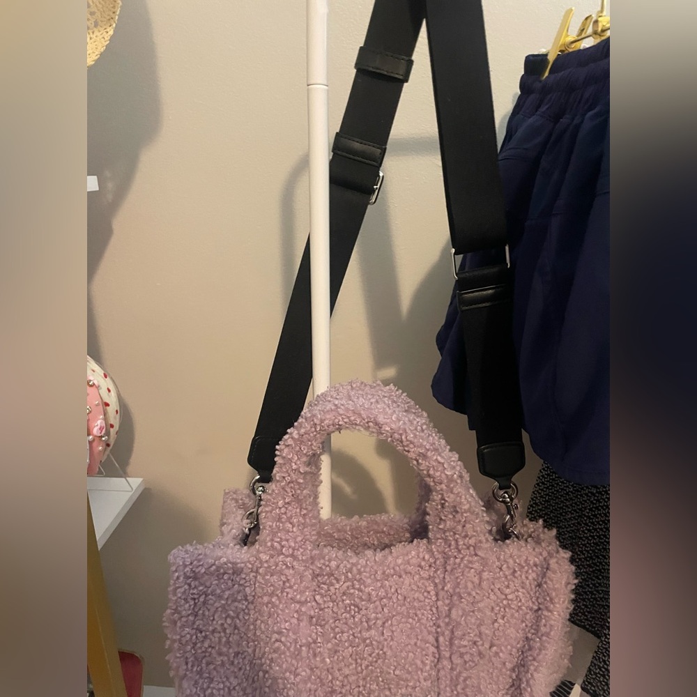 Marc Jacobs Sherpa Style Tote Bag - Picture 5 of 5